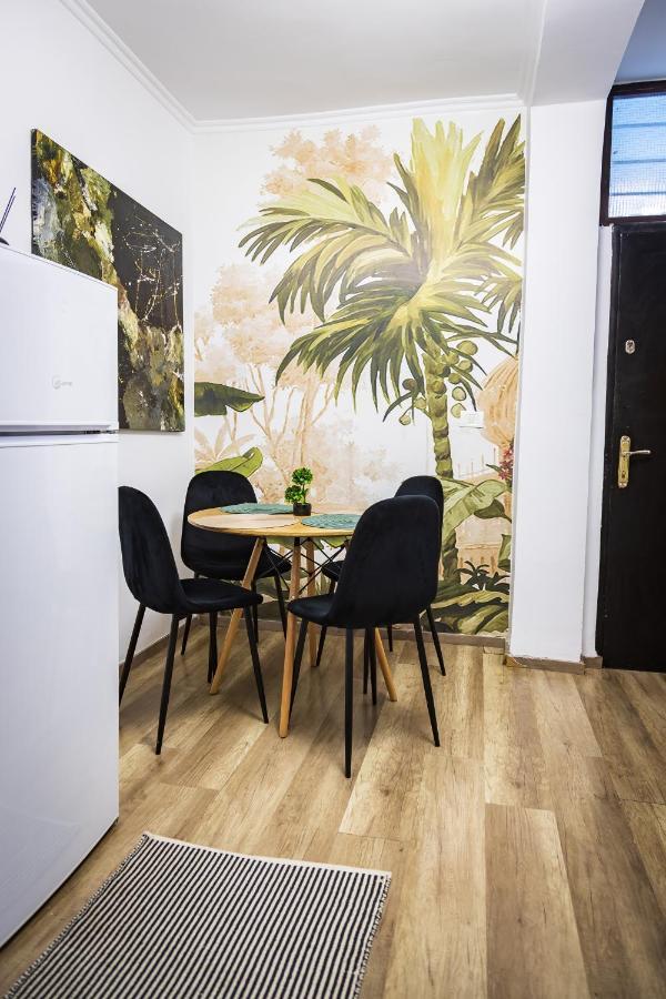 The Tropical House Tirana Apartment Ngoại thất bức ảnh